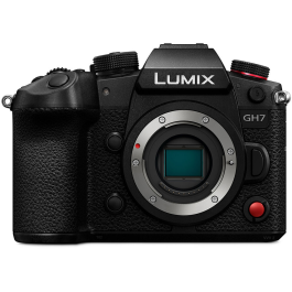 Câmera Panasonic Lumix GH7 Mirrorless (Corpo)